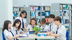 Chương trình lớp 10 mới: Hơn 100 tổ hợp môn học?